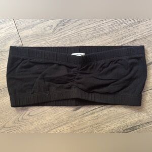 FOREVER 21 | I LOVE H81 Black Ruched Bandeau/Tube Top S